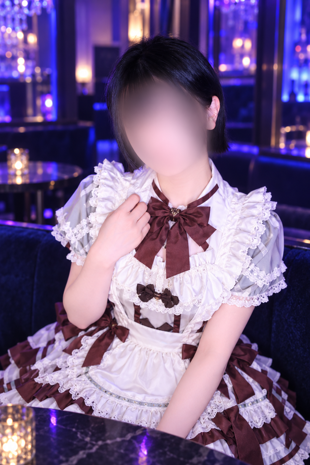 あられ写真とプロフィールへ